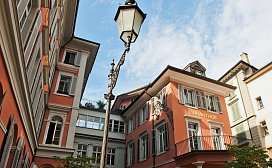Saune in Holzoptik in der Private Spa Suite Diamant