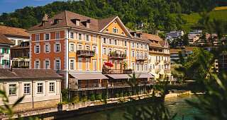 Fruehstueckstisch in Ennetbaden