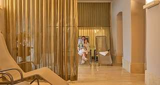 Limmathof-Baden-Wellnessoase-Ruheraum-Entspannung