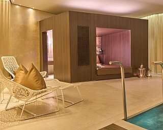 Private Spa Suite mit Wasserbett im Limmathof Baden
